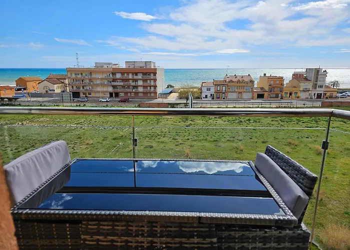 Apartment Beach Front Canet