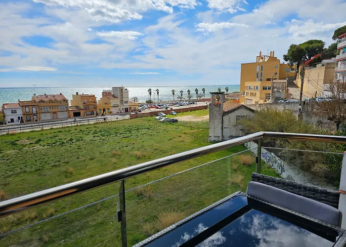 Apartment Beach Front Canet
