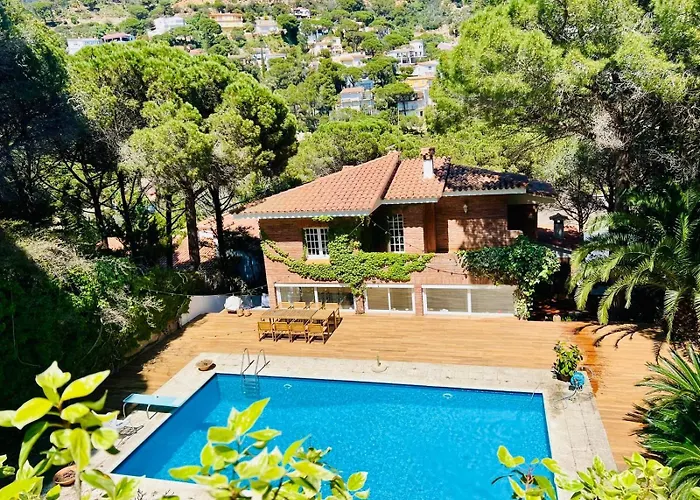 Casa Paradis Rosamar - Luxury Villa With Pool 1Min Walk From Beach Costa Brava!